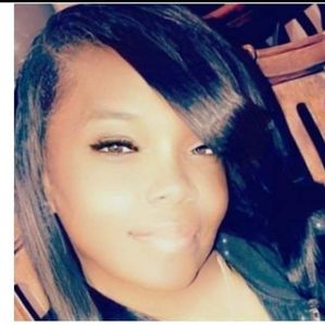 Meet your Posher, Lanora